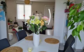L'Instant Present - Chambre Ambre